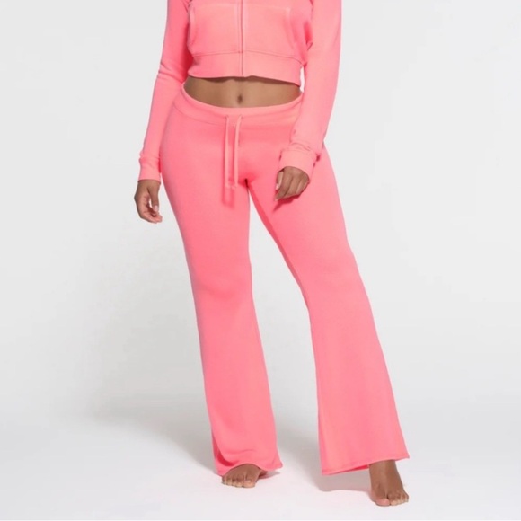 SKIMS Pants - SKIMS French Terry Flare Pant